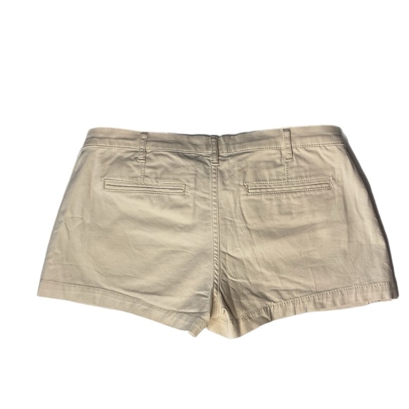 NWOT Express 2 Mid Rise Shortie Chino Shorts Beige Women’s - Picture 2 of 11